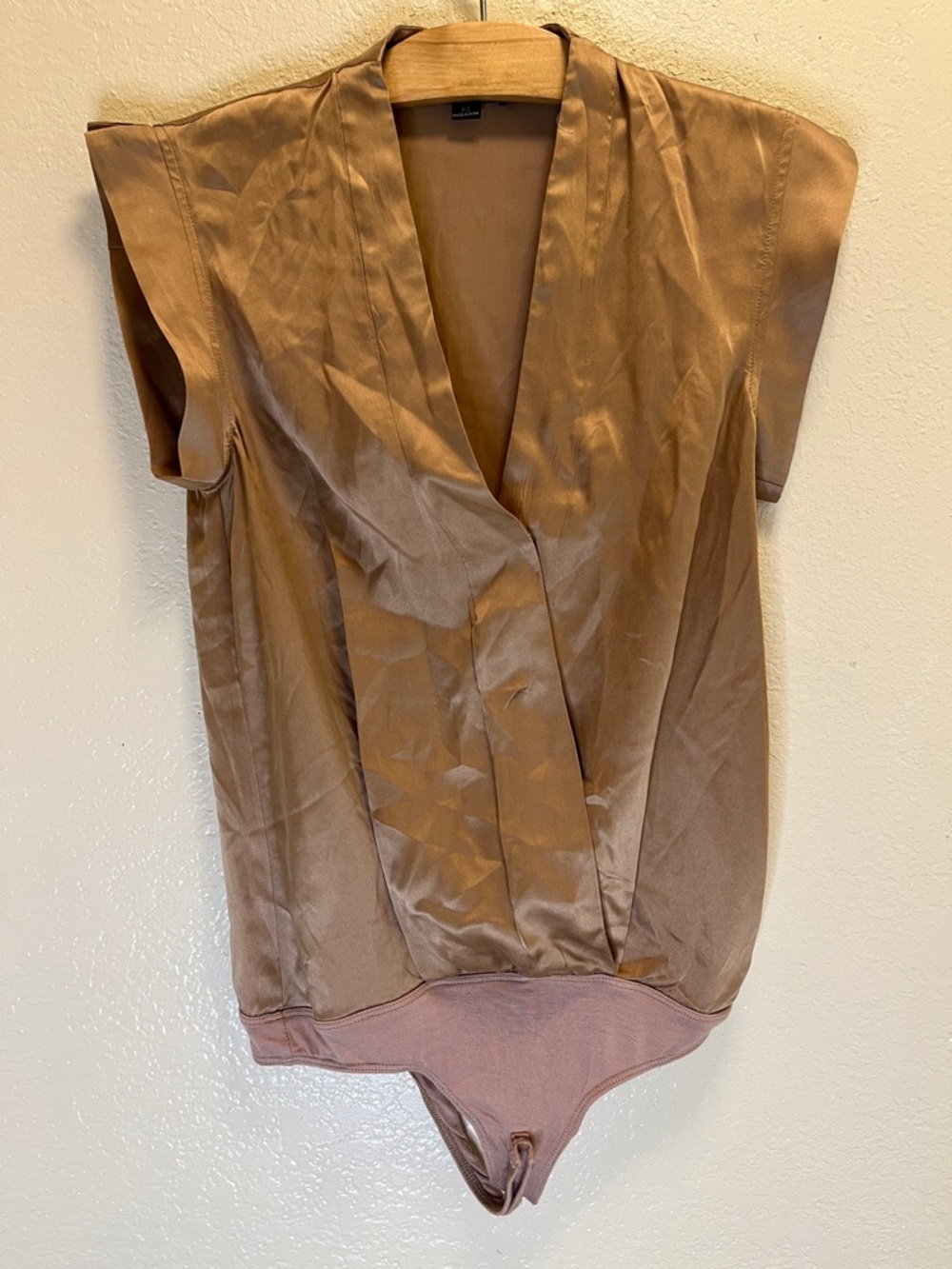 Lamarque 100% silk top bodysuit size XS